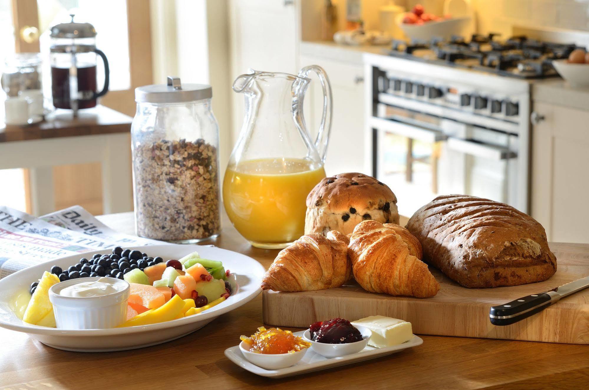 Crosby Bed & Breakfast Пенрит Экстерьер фото
